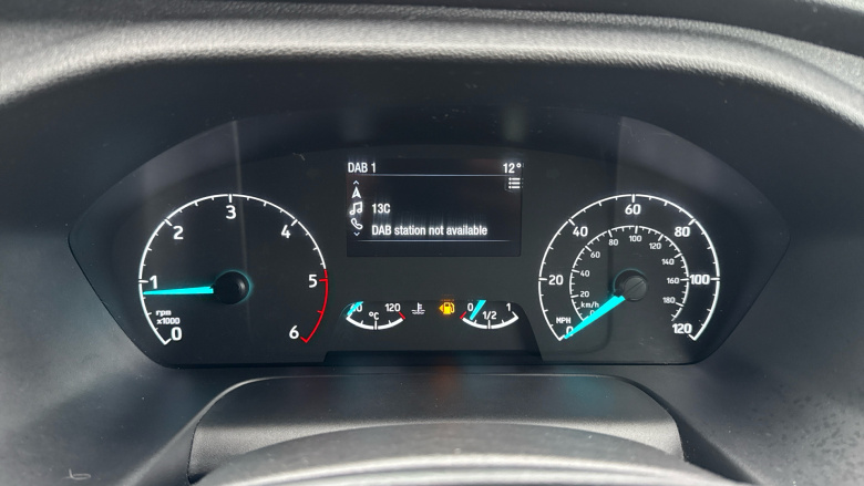 Ford Transit Custom 300 L2 Diesel Fwd 2.0 EcoBlue 130ps Low Roof Limited Van